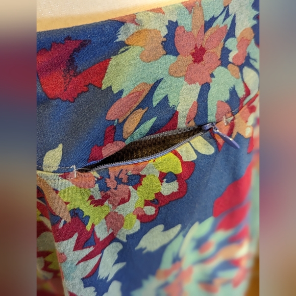 REI Northway Floral Womens SZ M A-line Skirt Stretch Red Blue Green - Picture 7 of 10